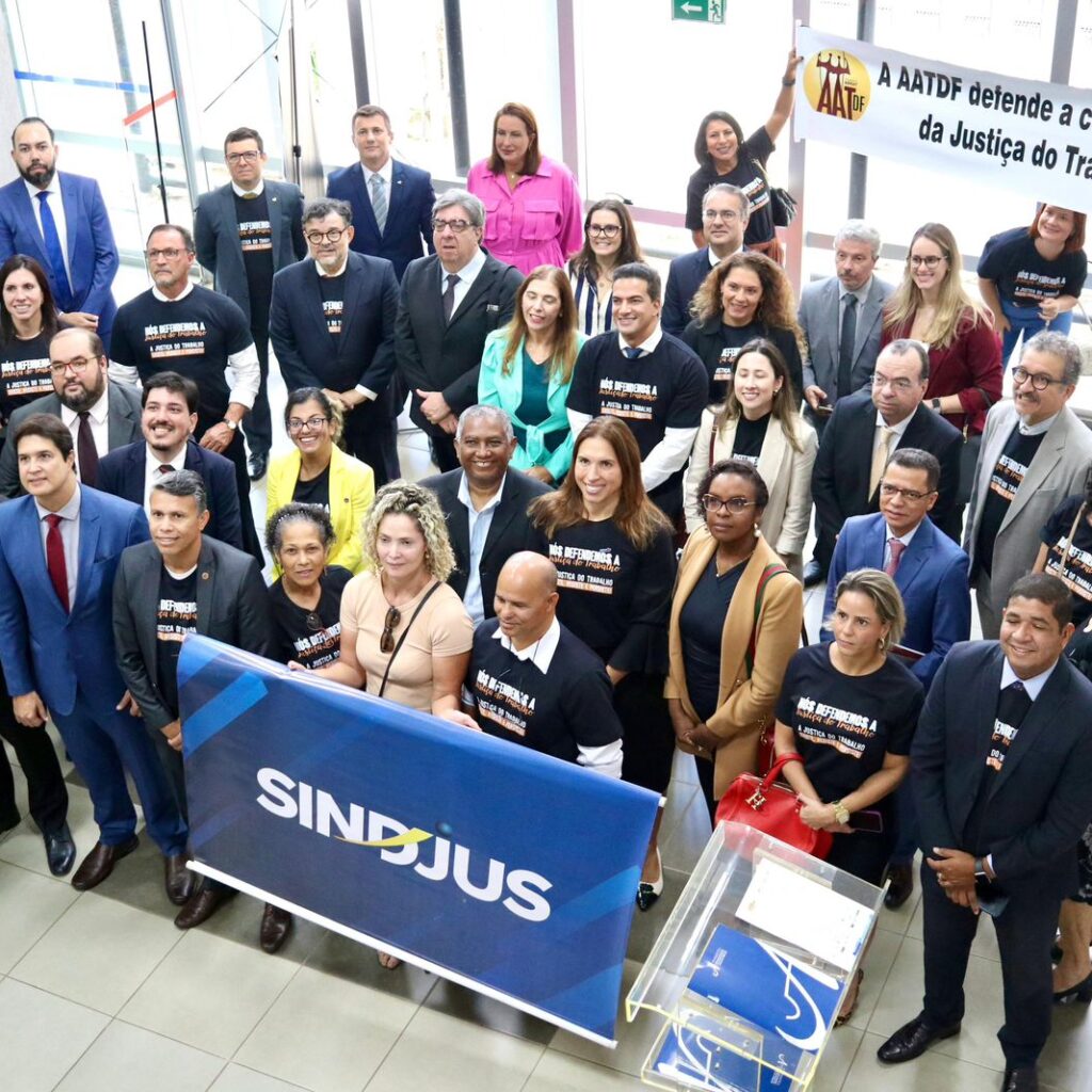 Sindjus participou de ato em defesa da competência da Justiça do Trabalho
